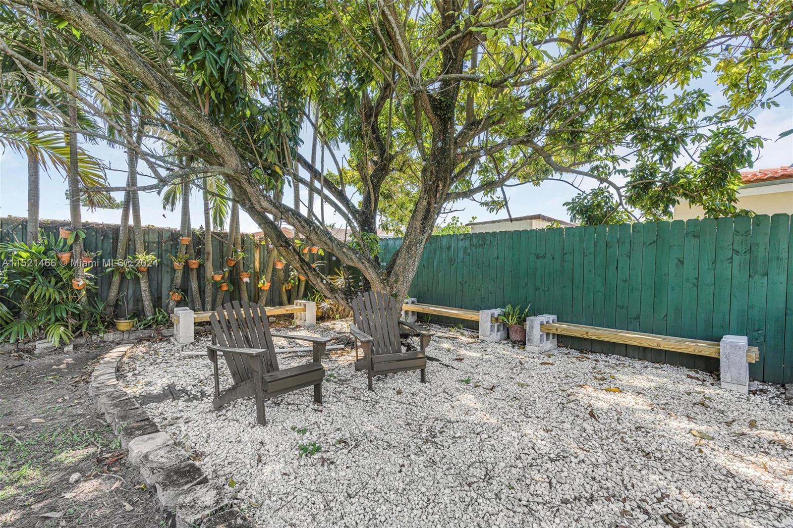 9640 17th St, Miami, FL, 33165 United States, 4 Bedrooms Bedrooms, ,2 BathroomsBathrooms,Residential,For Sale,17th St,A11521466