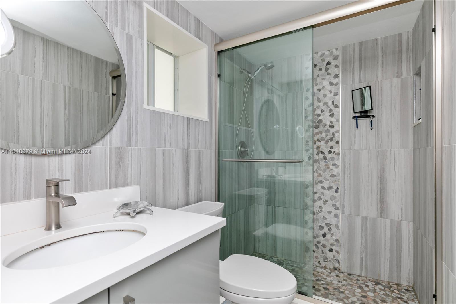 1535 SE 15th St 101, Fort Lauderdale, Florida 33316, 2 Bedrooms Bedrooms, ,2 BathroomsBathrooms,Residentiallease,For Rent,1535 SE 15th St 101,A11518379