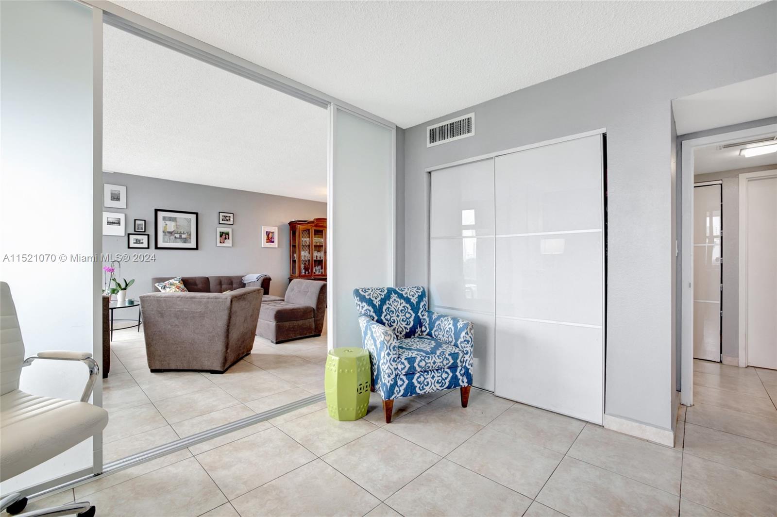 3375 N Country Club Dr 404, Aventura, Florida 33180, 2 Bedrooms Bedrooms, ,2 BathroomsBathrooms,Residential,For Sale,3375 N Country Club Dr 404,A11521070