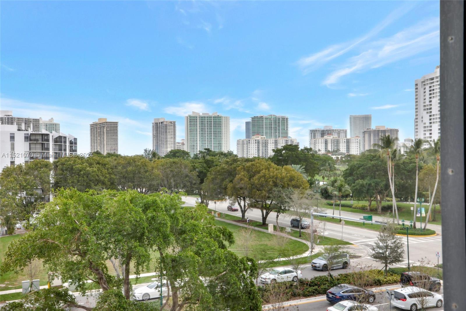 3375 Country Club Dr, Aventura, FL, 33180 United States, 2 Bedrooms Bedrooms, ,2 BathroomsBathrooms,Residential,For Sale,Country Club Dr,A11521070