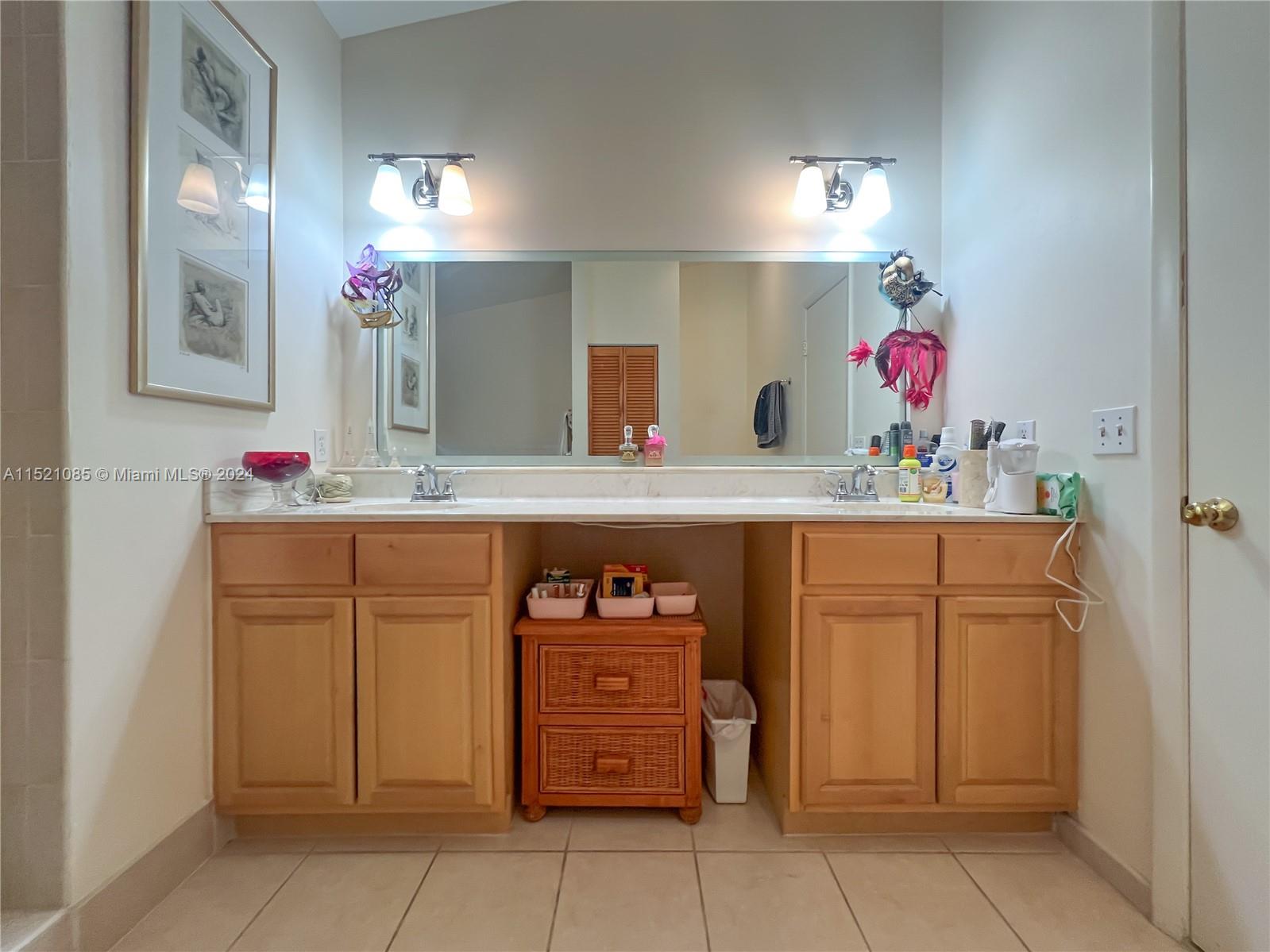 3500 Magellan Cir 714, Aventura, Florida 33180, 3 Bedrooms Bedrooms, ,2 BathroomsBathrooms,Residential,For Sale,3500 Magellan Cir 714,A11521085