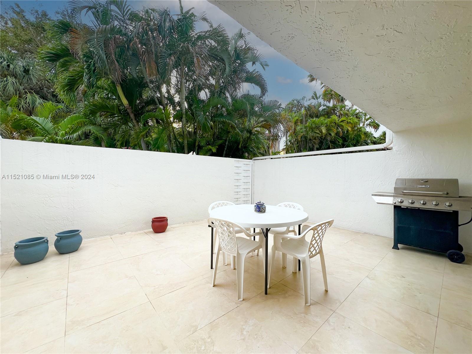 3500 Magellan Cir 714, Aventura, Florida 33180, 3 Bedrooms Bedrooms, ,2 BathroomsBathrooms,Residential,For Sale,3500 Magellan Cir 714,A11521085