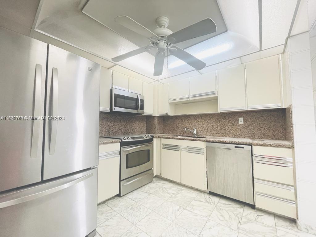 1623 Collins Avenue, Miami Beach, FL, 33139 United States, 2 Bedrooms Bedrooms, ,2 BathroomsBathrooms,Residential,For Sale,Collins Avenue,A11520760