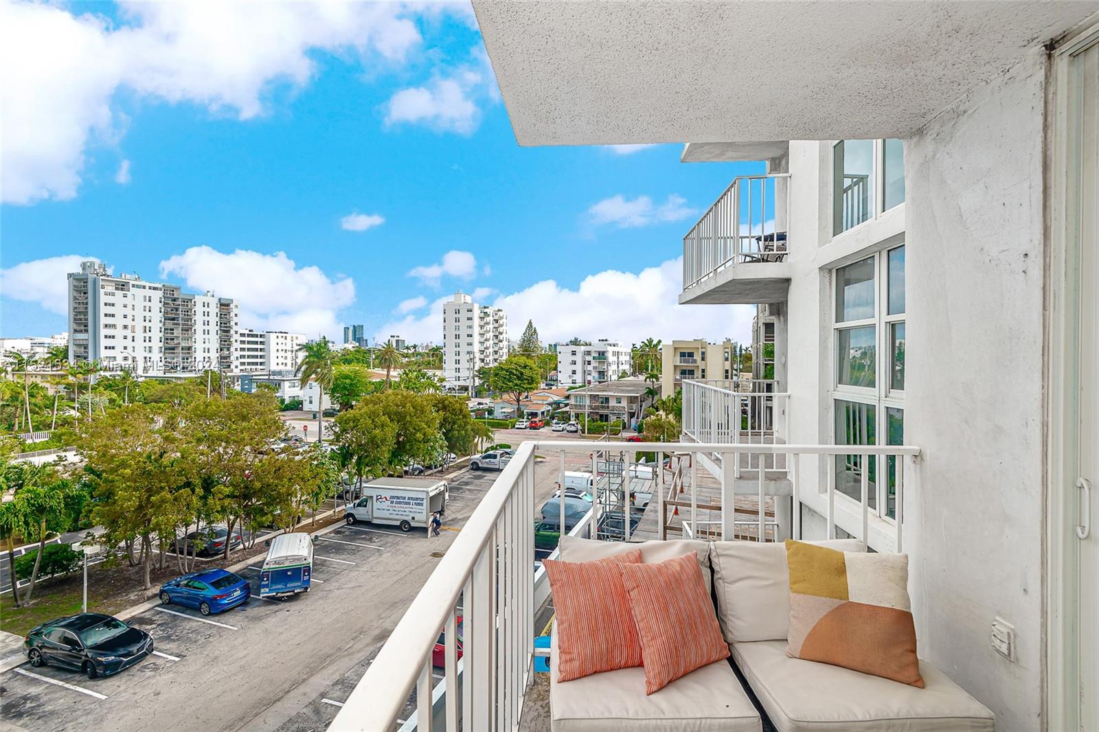 1228 West Ave, Miami Beach, FL, 33139 United States, 1 Bedroom Bedrooms, ,1 BathroomBathrooms,Residential,For Sale,West Ave,A11521534