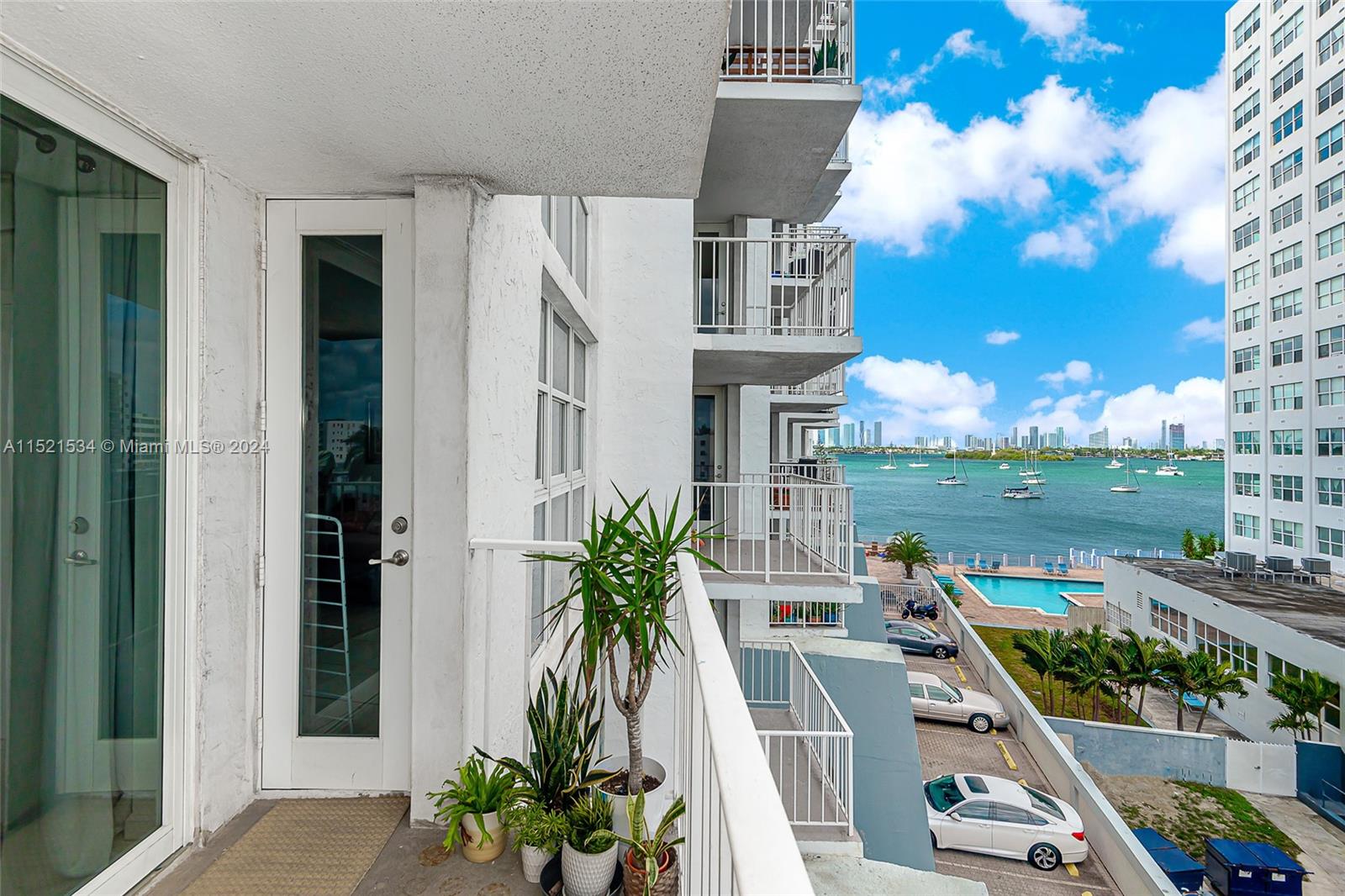 1228 West Ave 307, Miami Beach, Florida 33139, 1 Bedroom Bedrooms, ,1 BathroomBathrooms,Residential,For Sale,1228 West Ave 307,A11521534