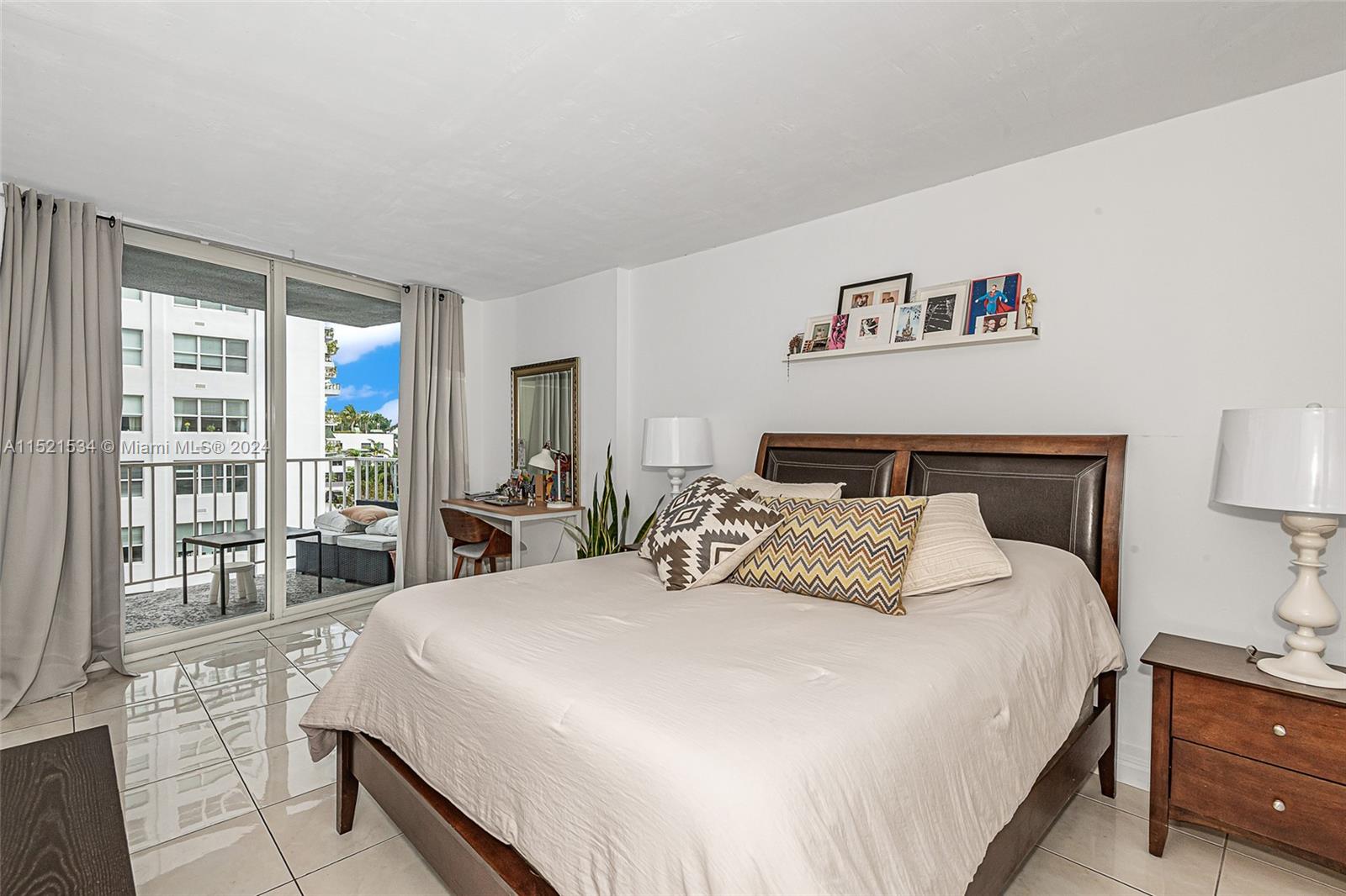 1228 West Ave 307, Miami Beach, Florida 33139, 1 Bedroom Bedrooms, ,1 BathroomBathrooms,Residential,For Sale,1228 West Ave 307,A11521534