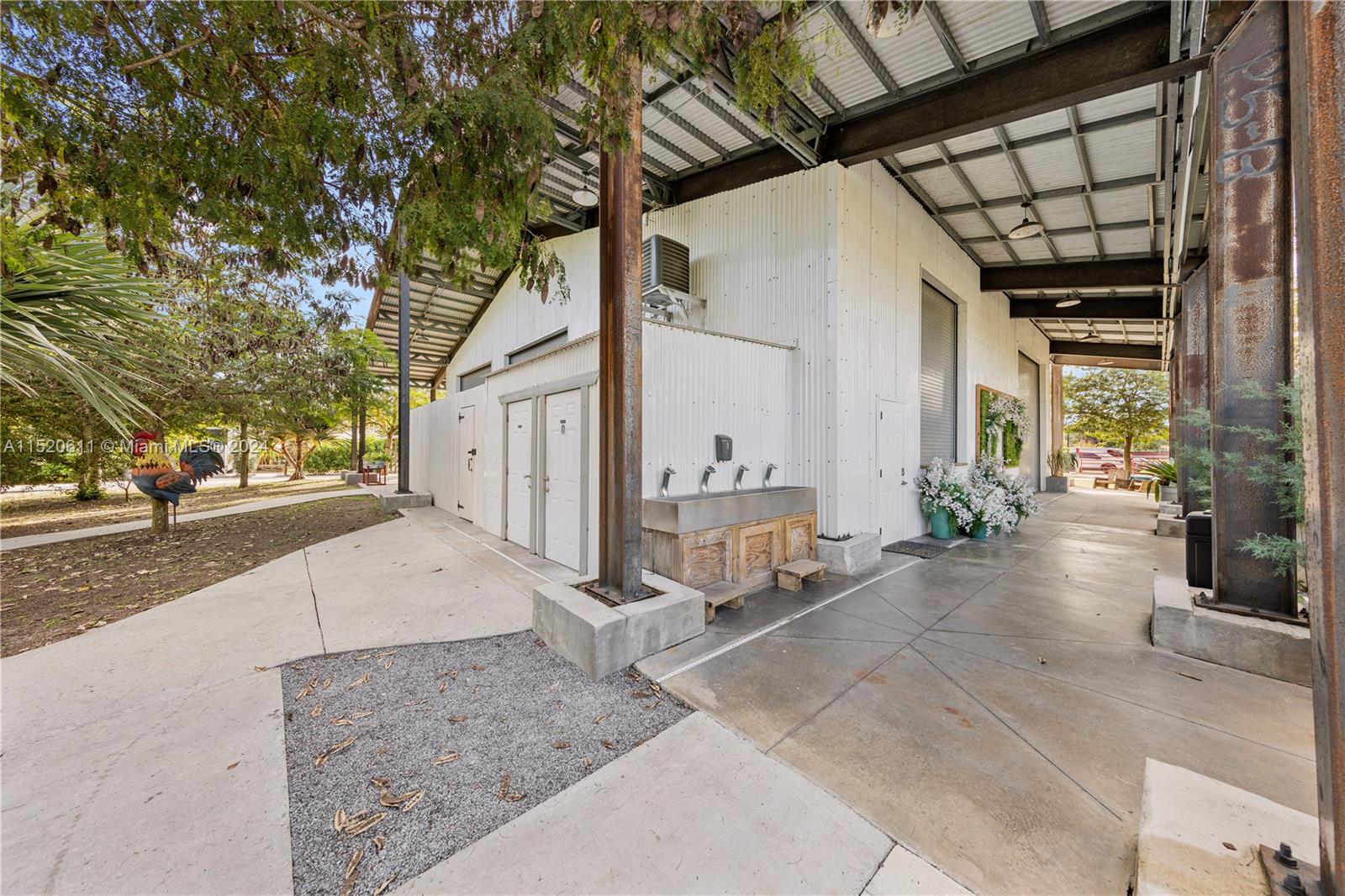 16901 SW KROME, Miami, Florida 33187, ,Commercialsale,For Sale,16901 SW KROME,A11520611