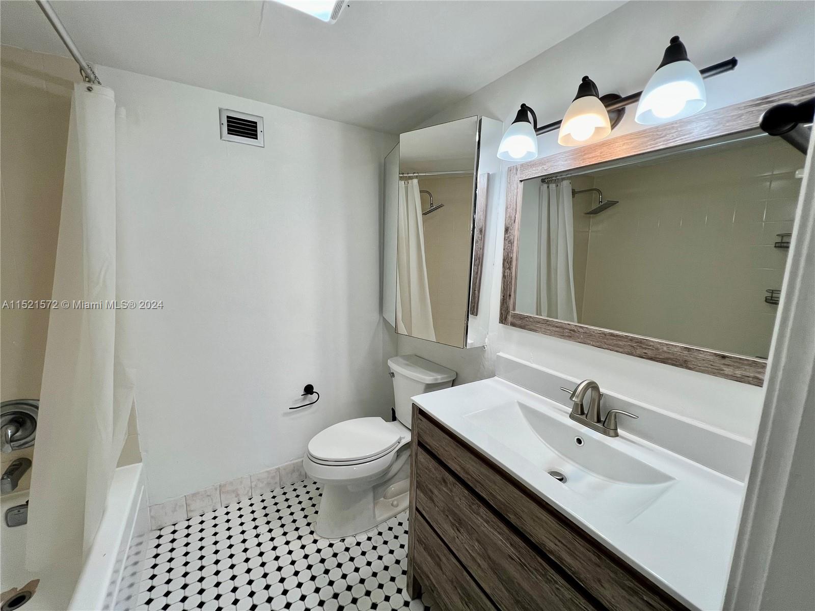 2150 Sans Souci Blvd, North Miami, FL, 33181 United States, 1 Bedroom Bedrooms, ,1 BathroomBathrooms,Residential,For Sale,Sans Souci Blvd,A11521572