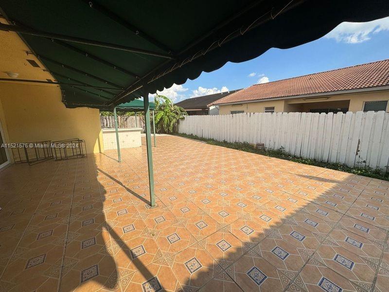 8752 142nd Ln, Miami Lakes, FL, 33018 United States, 3 Bedrooms Bedrooms, ,2 BathroomsBathrooms,Residential,For Sale,142nd Ln,A11521576