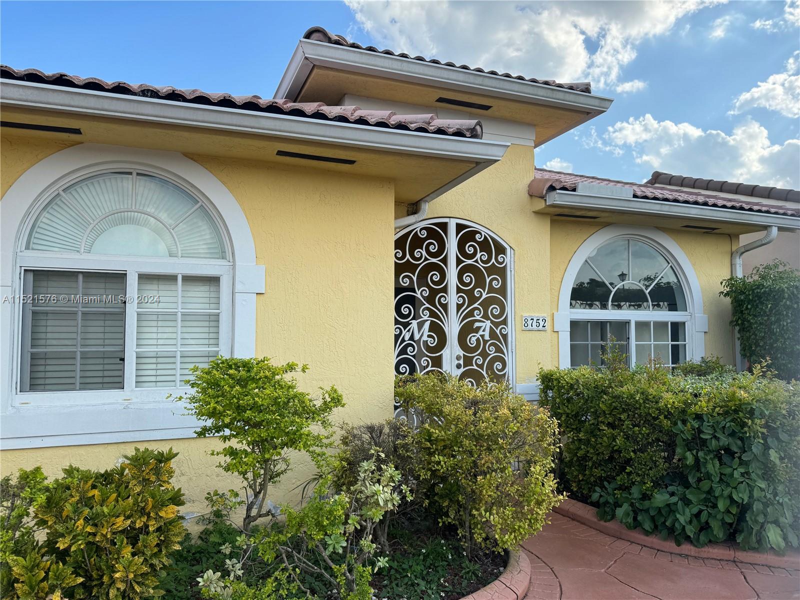 8752 142nd Ln, Miami Lakes, FL, 33018 United States, 3 Bedrooms Bedrooms, ,2 BathroomsBathrooms,Residential,For Sale,142nd Ln,A11521576