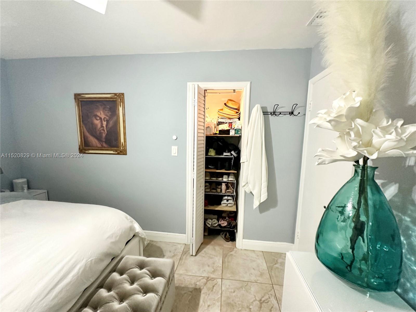 509 SW 3rd St, Hallandale Beach, Florida 33009, 3 Bedrooms Bedrooms, ,2 BathroomsBathrooms,Residential,For Sale,509 SW 3rd St,A11520829