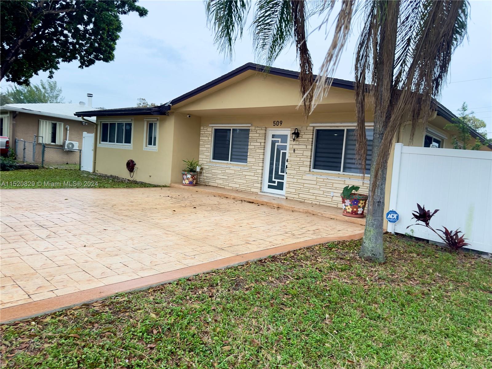 509 3rd St, Hallandale Beach, FL, 33009 United States, 3 Bedrooms Bedrooms, ,2 BathroomsBathrooms,Residential,For Sale,3rd St,A11520829