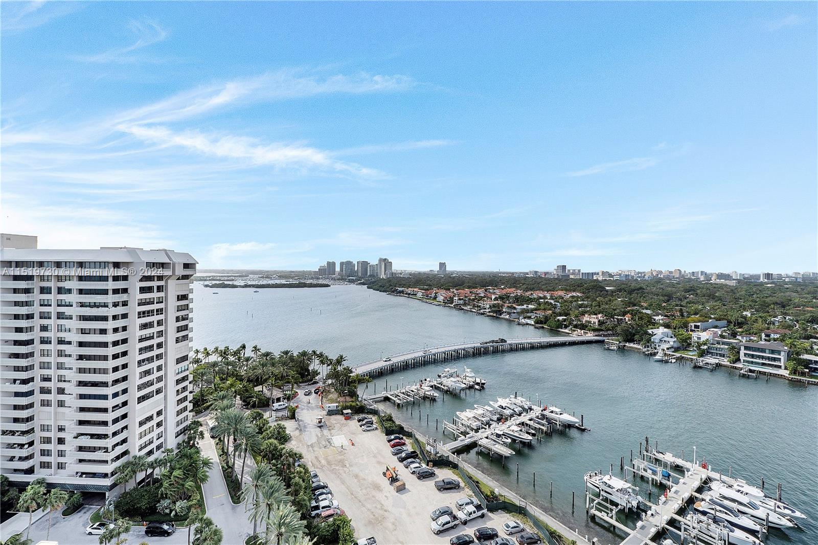 2 Grove Isle Dr BPH10, Miami, Florida 33133, 3 Bedrooms Bedrooms, ,2 BathroomsBathrooms,Residentiallease,For Rent,2 Grove Isle Dr BPH10,A11519730