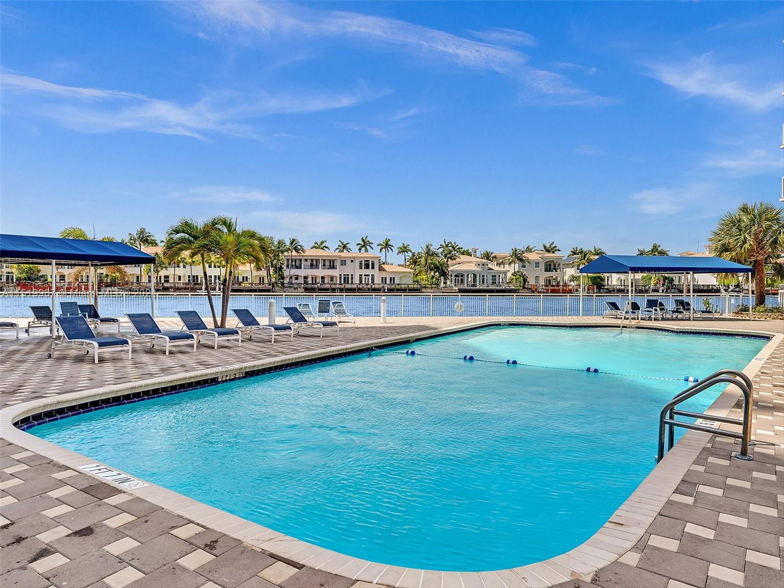 POOL SITS RIGHT ON THE INTRACOASTAL WATER!