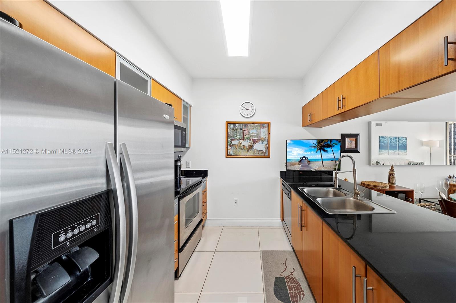 1750 Bayshore Dr, Miami, FL, 33132 United States, 1 Bedroom Bedrooms, ,1 BathroomBathrooms,Residential,For Sale,Bayshore Dr,A11521272