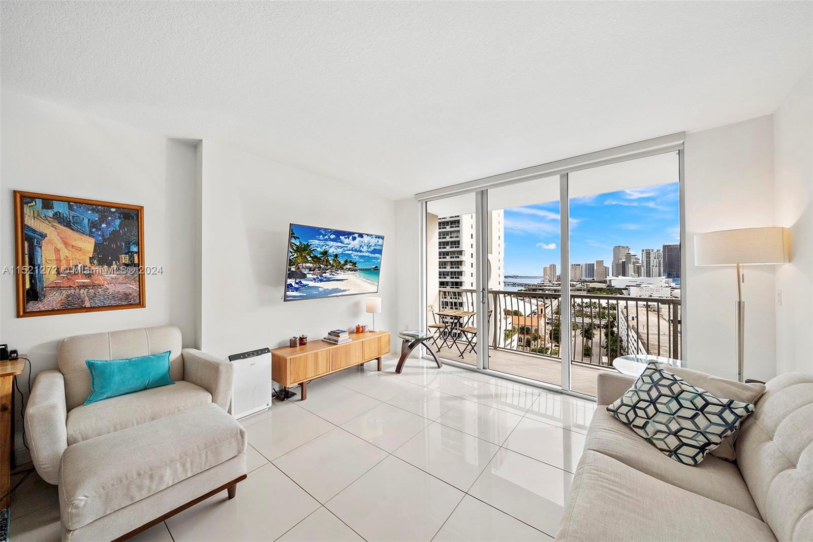 1750 N Bayshore Dr 1810, Miami, Florida 33132, 1 Bedroom Bedrooms, ,1 BathroomBathrooms,Residential,For Sale,1750 N Bayshore Dr 1810,A11521272
