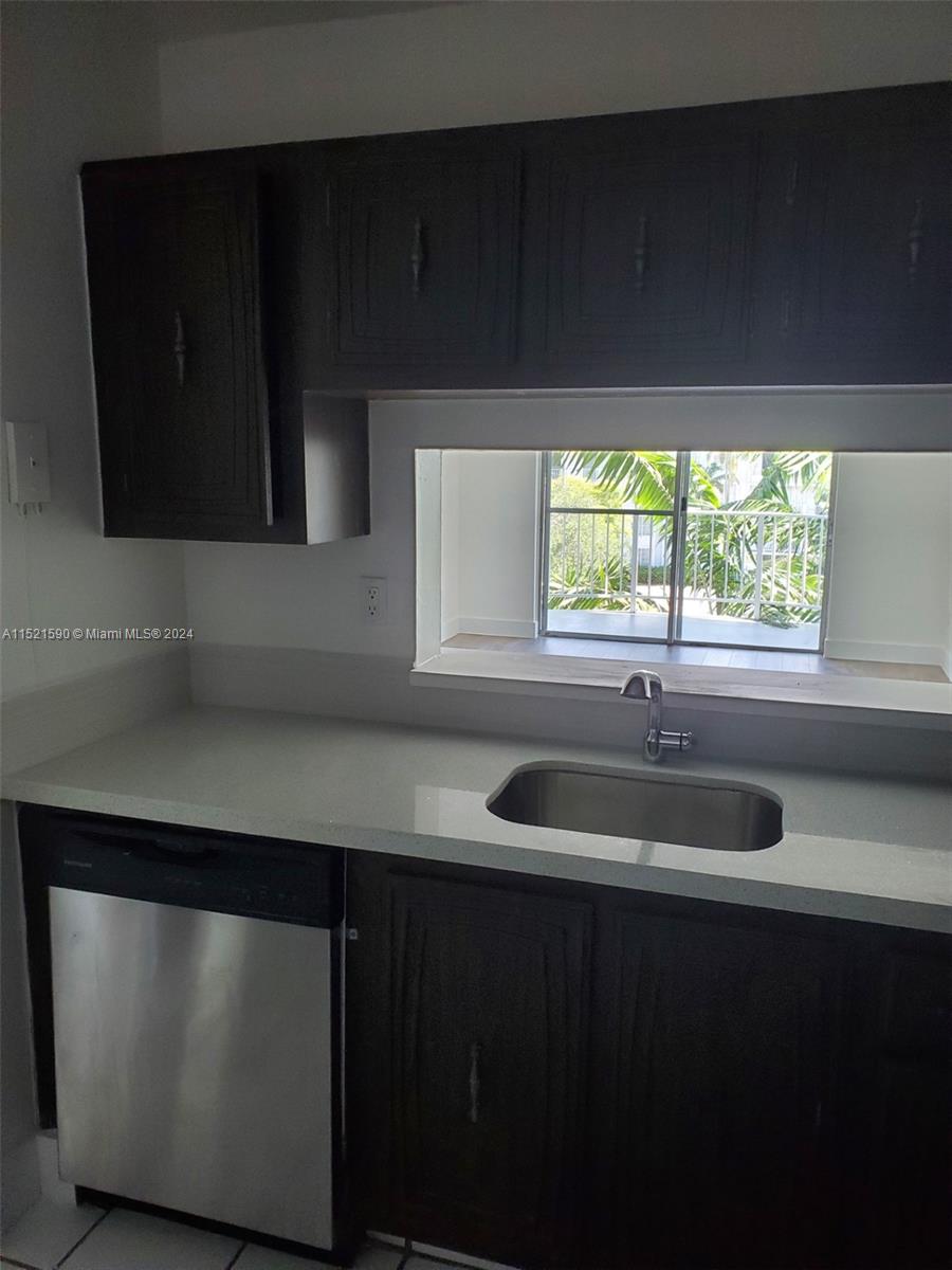 496 165th St Rd, Miami, FL, 33169 United States, 2 Bedrooms Bedrooms, ,2 BathroomsBathrooms,Residential,For Sale,165th St Rd,A11521590