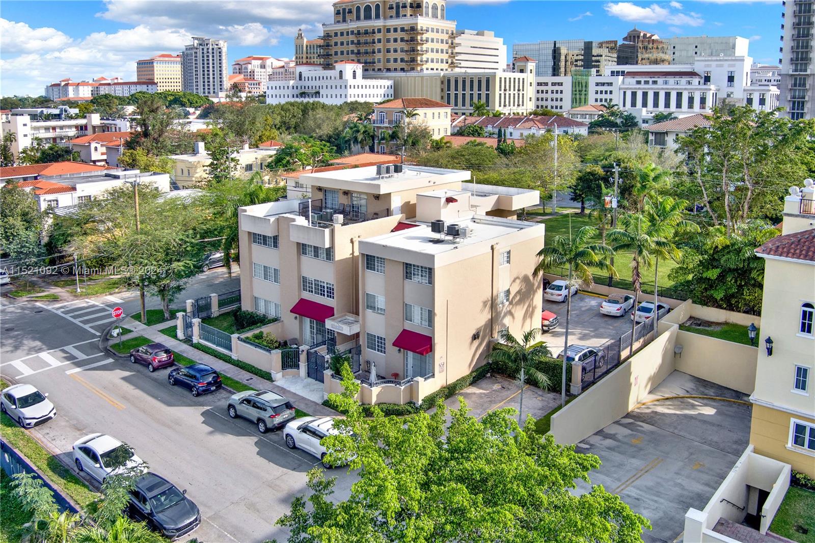 300 Madeira Ave, Coral Gables, FL, 33134 United States, 2 Bedrooms Bedrooms, ,1 BathroomBathrooms,Residential,For Sale,Madeira Ave,A11521092