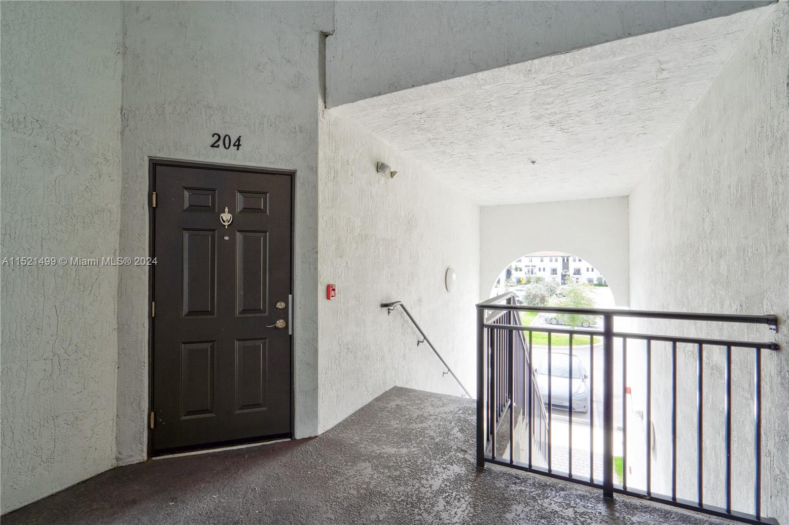 15500 136th St, Miami, FL, 33196 United States, 2 Bedrooms Bedrooms, ,2 BathroomsBathrooms,Residential,For Sale,136th St,A11521499