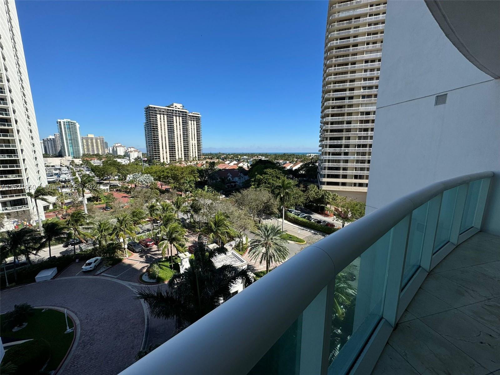 19400 Turnberry Way, Aventura, FL, 33180 United States, 3 Bedrooms Bedrooms, ,3 BathroomsBathrooms,Residential,For Sale,Turnberry Way,A11521050