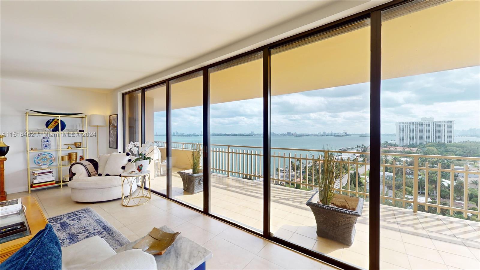 11113 Biscayne Blvd, Miami, FL, 33181 United States, 2 Bedrooms Bedrooms, ,2 BathroomsBathrooms,Residential,For Sale,Biscayne Blvd,A11516462