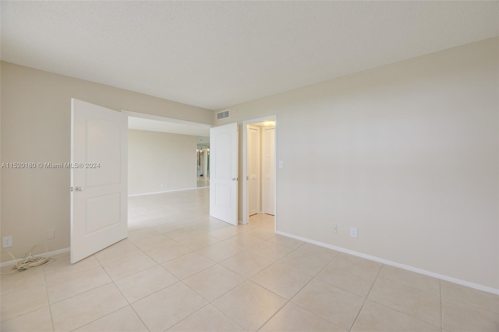 3080 Course Dr, Pompano Beach, FL, 33069 United States, 2 Bedrooms Bedrooms, ,2 BathroomsBathrooms,Residential,For Sale,Course Dr,A11520180