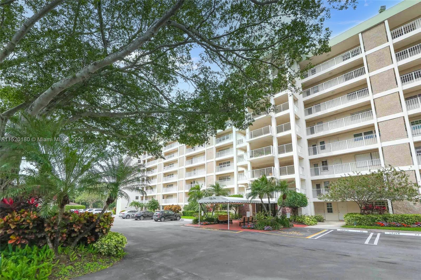 3080 Course Dr, Pompano Beach, FL, 33069 United States, 2 Bedrooms Bedrooms, ,2 BathroomsBathrooms,Residential,For Sale,Course Dr,A11520180