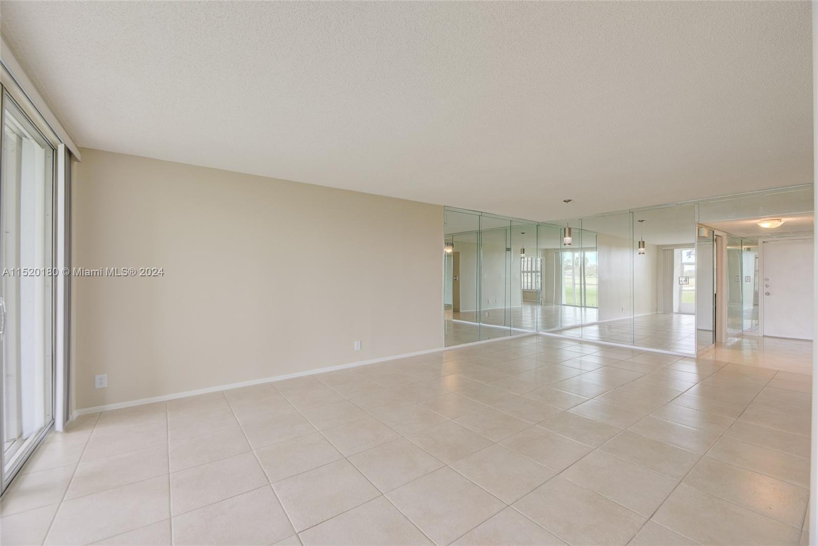 3080 Course Dr, Pompano Beach, FL, 33069 United States, 2 Bedrooms Bedrooms, ,2 BathroomsBathrooms,Residential,For Sale,Course Dr,A11520180