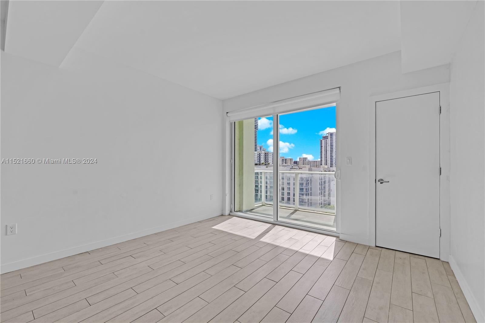 321 NE 26th St 907, Miami, Florida 33137, 2 Bedrooms Bedrooms, ,2 BathroomsBathrooms,Residentiallease,For Rent,321 NE 26th St 907,A11521660