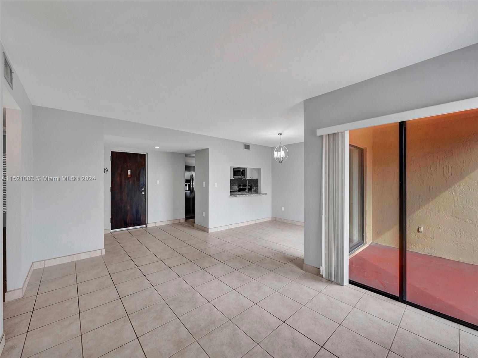 9285 125th Ave, Miami, FL, 33186 United States, 2 Bedrooms Bedrooms, ,2 BathroomsBathrooms,Residential,For Sale,125th Ave,A11521083