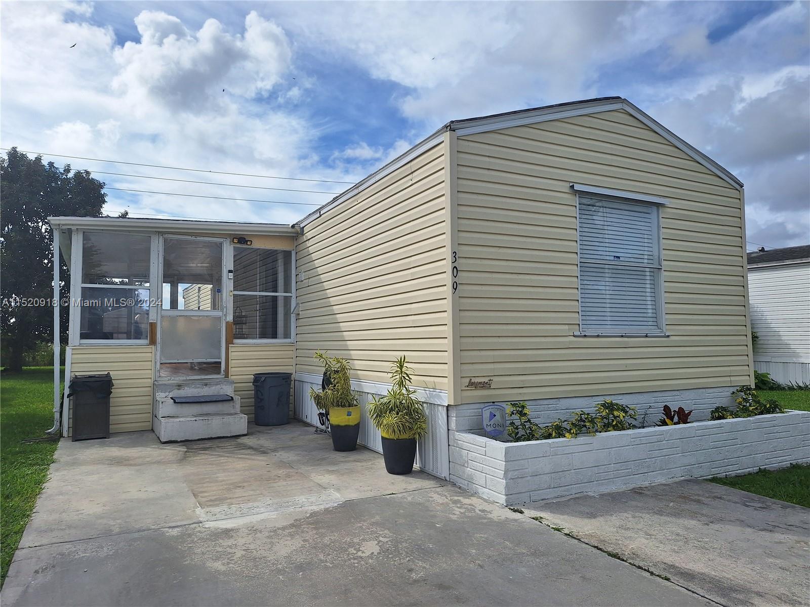 35303 SW 180th Ave Lot 309, Homestead, Florida 33034, 2 Bedrooms Bedrooms, ,2 BathroomsBathrooms,Residential,For Sale,35303 SW 180th Ave Lot 309,A11520918