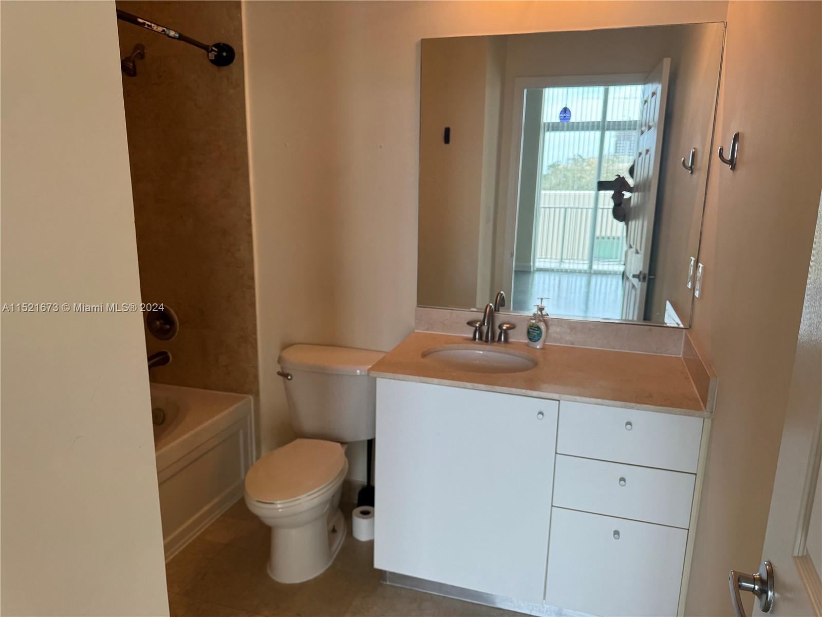 2100 Van Buren St, Hollywood, FL, 33020 United States, 1 Bedroom Bedrooms, ,1 BathroomBathrooms,Residential,For Sale,Van Buren St,A11521673