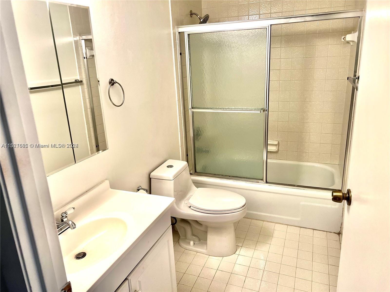 600 Three Islands Blvd 111, Hallandale Beach, Florida 33009, 2 Bedrooms Bedrooms, ,2 BathroomsBathrooms,Residential,For Sale,600 Three Islands Blvd 111,A11521685