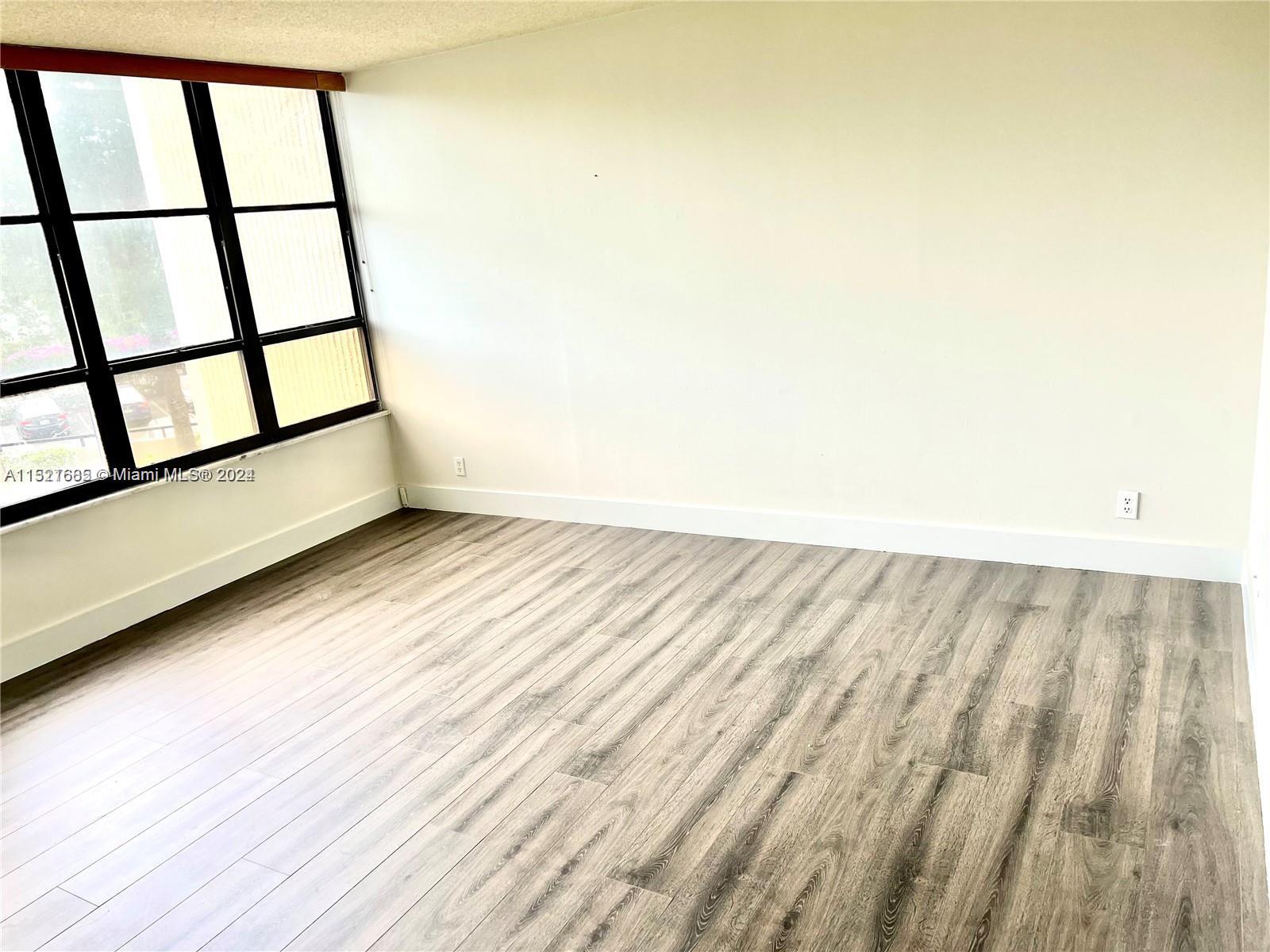 600 Three Islands Blvd 111, Hallandale Beach, Florida 33009, 2 Bedrooms Bedrooms, ,2 BathroomsBathrooms,Residential,For Sale,600 Three Islands Blvd 111,A11521685