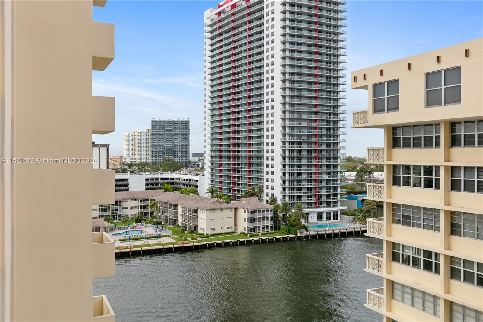 1833 Ocean Dr, Hallandale Beach, FL, 33009 United States, 2 Bedrooms Bedrooms, ,2 BathroomsBathrooms,Residential,For Sale,Ocean Dr,A11521672