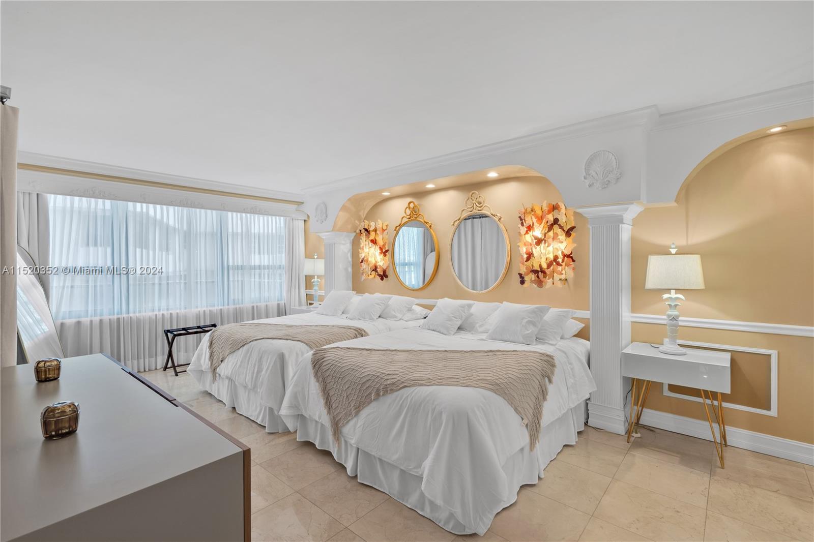 5225 Collins Ave 1018-1118, Miami Beach, Florida 33140, 4 Bedrooms Bedrooms, ,5 BathroomsBathrooms,Residential,For Sale,5225 Collins Ave 1018-1118,A11520352