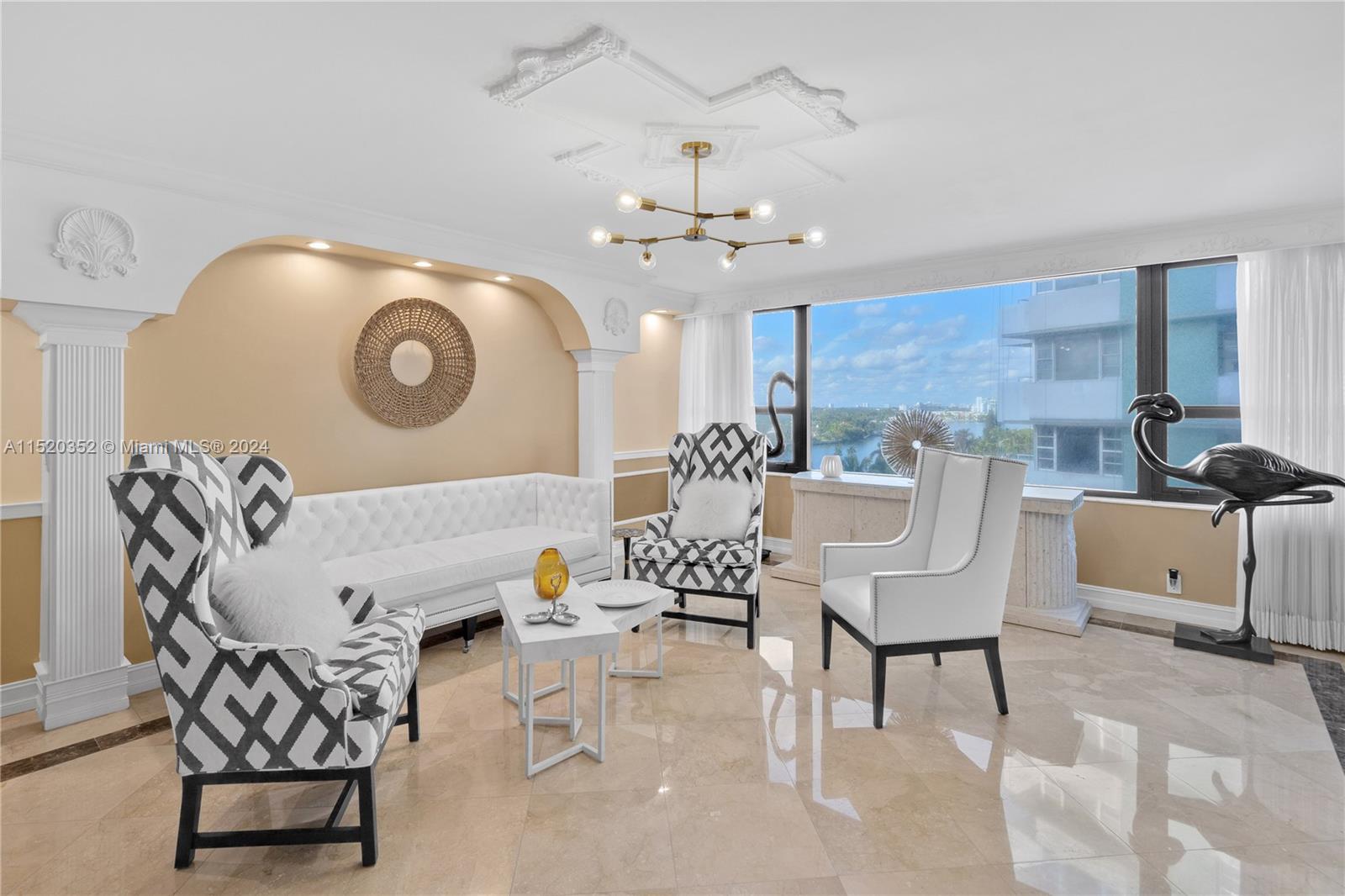 5225 Collins Ave 1018-1118, Miami Beach, Florida 33140, 4 Bedrooms Bedrooms, ,5 BathroomsBathrooms,Residential,For Sale,5225 Collins Ave 1018-1118,A11520352