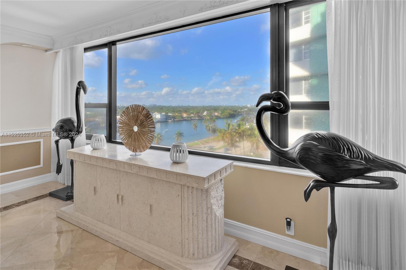 5225 Collins Ave 1018-1118, Miami Beach, Florida 33140, 4 Bedrooms Bedrooms, ,5 BathroomsBathrooms,Residential,For Sale,5225 Collins Ave 1018-1118,A11520352