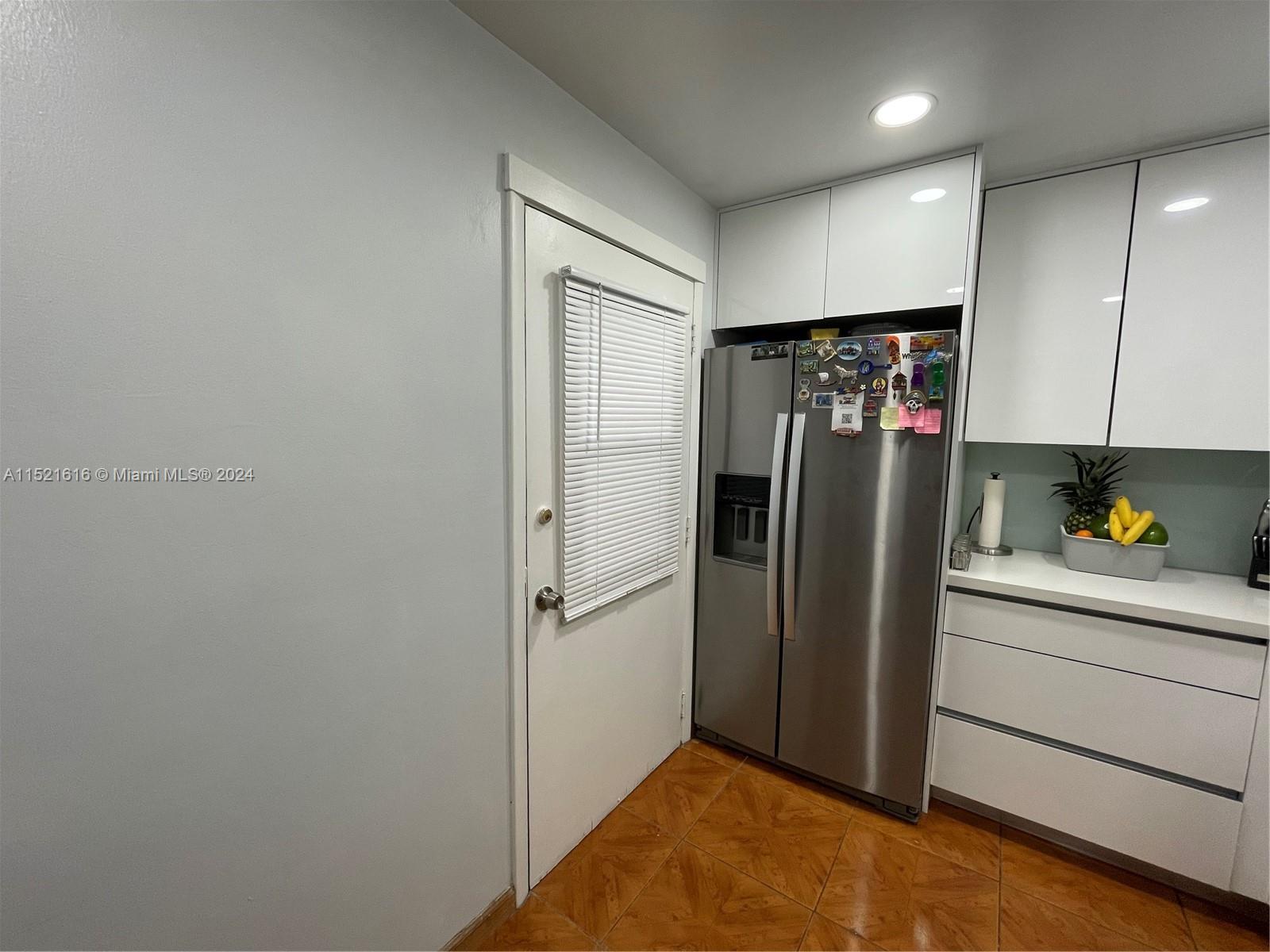 20400 W Country Club Dr 402, Aventura, Florida 33180, 2 Bedrooms Bedrooms, ,2 BathroomsBathrooms,Residential,For Sale,20400 W Country Club Dr 402,A11521616