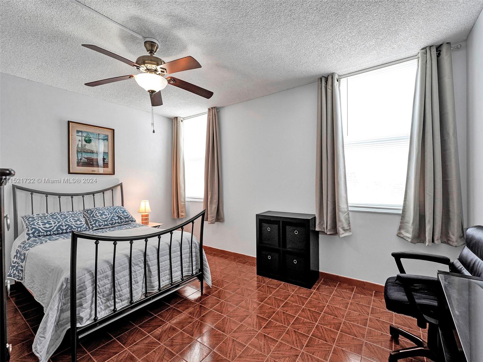 427 Golden Isles Dr, Hallandale Beach, FL, 33009 United States, 2 Bedrooms Bedrooms, ,2 BathroomsBathrooms,Residential,For Sale,Golden Isles Dr,A11521722