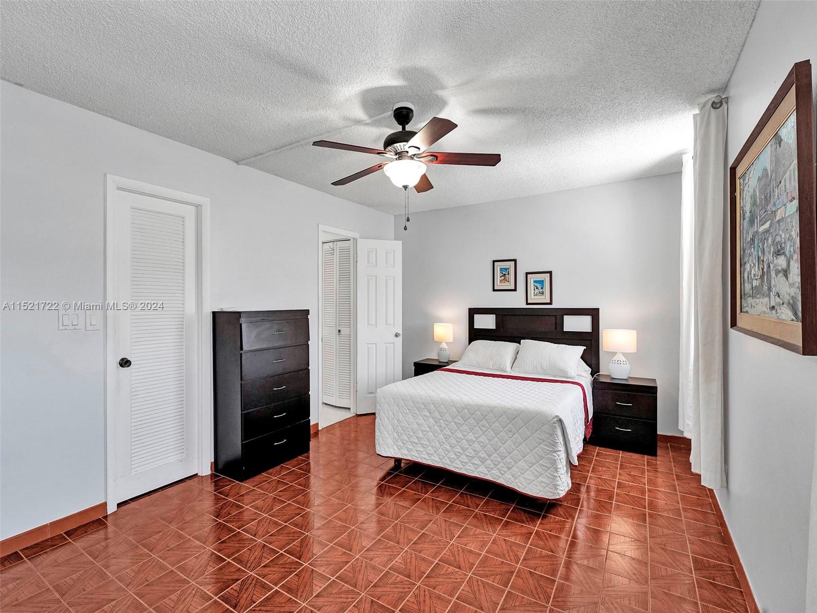 427 Golden Isles Dr, Hallandale Beach, FL, 33009 United States, 2 Bedrooms Bedrooms, ,2 BathroomsBathrooms,Residential,For Sale,Golden Isles Dr,A11521722