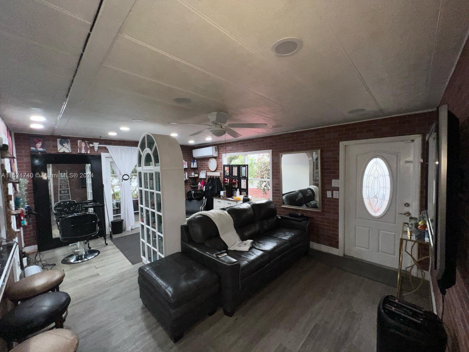 Miramar, Florida 33025, 3 Bedrooms Bedrooms, ,2 BathroomsBathrooms,Residential,For Sale,A11521740