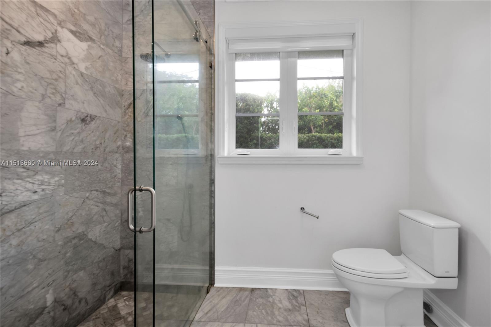 1251 Anastasia Ave, Coral Gables, Florida 33134, 4 Bedrooms Bedrooms, ,3 BathroomsBathrooms,Residentiallease,For Rent,1251 Anastasia Ave,A11513669