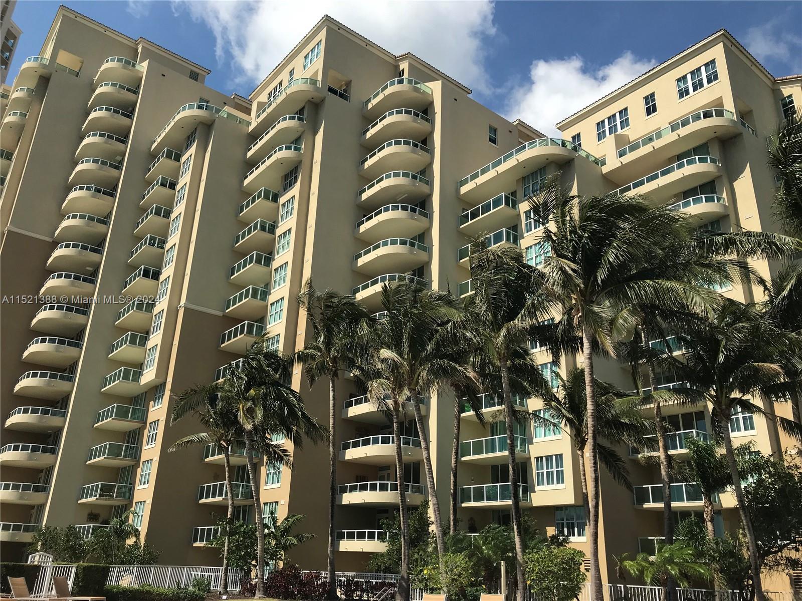 3340 NE 190th St 205, Aventura, Florida 33180, 3 Bedrooms Bedrooms, ,3 BathroomsBathrooms,Residentiallease,For Rent,3340 NE 190th St 205,A11521388