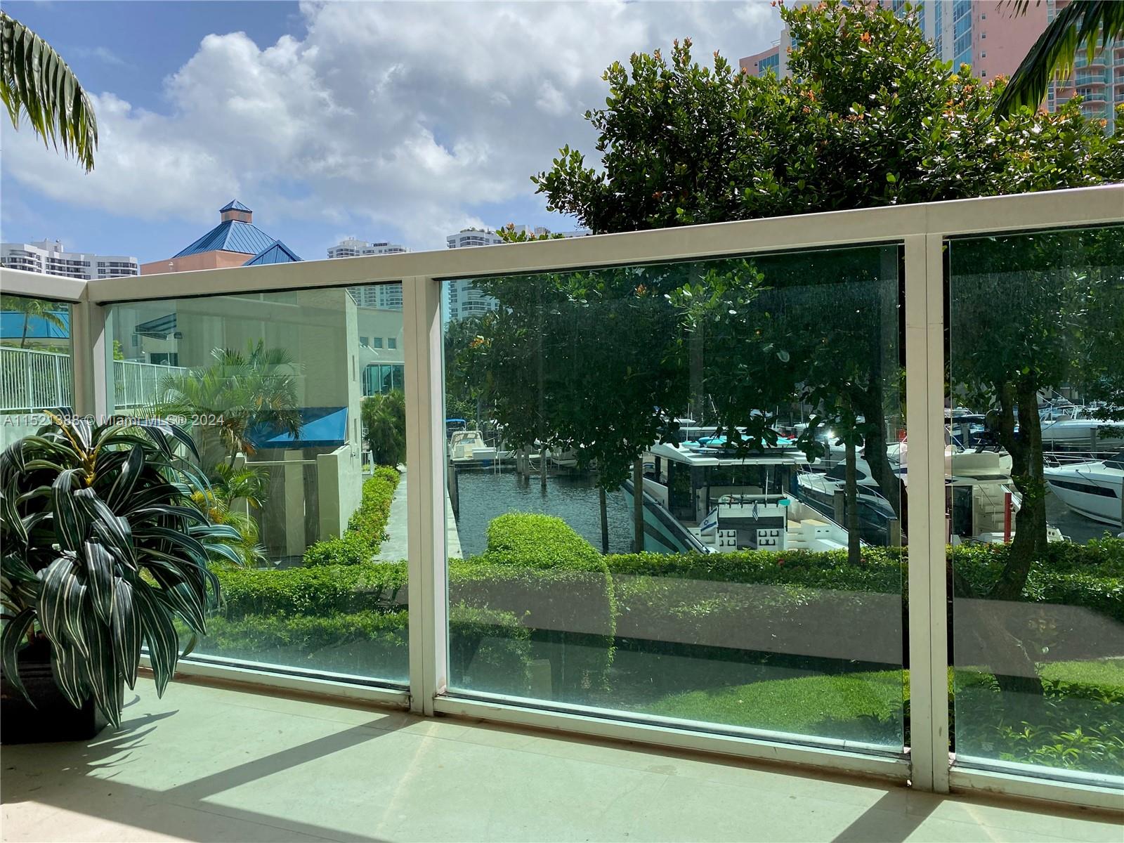 3340 NE 190th St 205, Aventura, Florida 33180, 3 Bedrooms Bedrooms, ,3 BathroomsBathrooms,Residentiallease,For Rent,3340 NE 190th St 205,A11521388