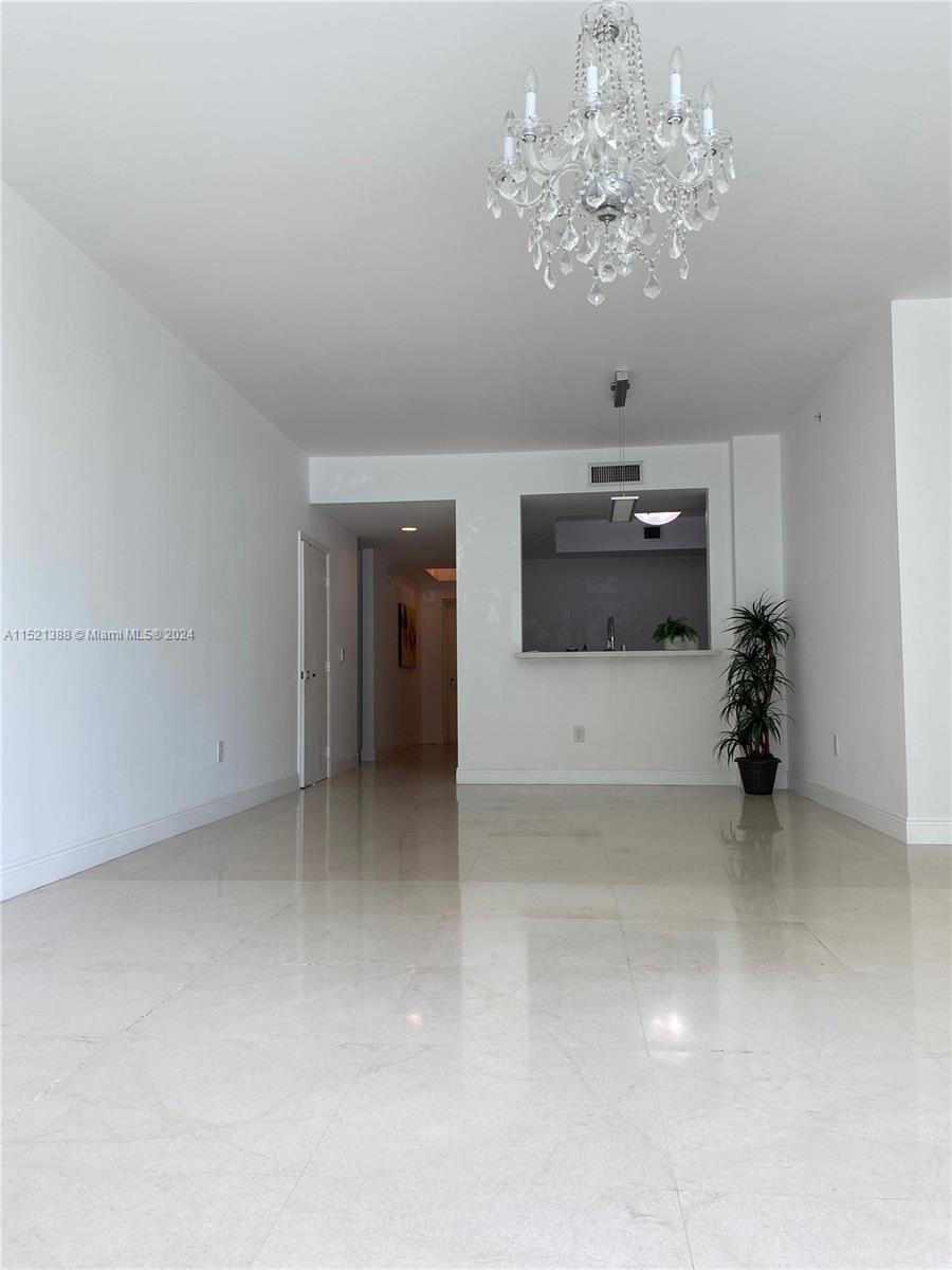 3340 NE 190th St 205, Aventura, Florida 33180, 3 Bedrooms Bedrooms, ,3 BathroomsBathrooms,Residentiallease,For Rent,3340 NE 190th St 205,A11521388