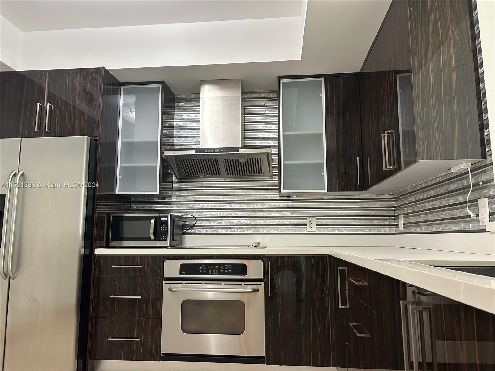 3340 NE 190th St 205, Aventura, Florida 33180, 3 Bedrooms Bedrooms, ,3 BathroomsBathrooms,Residentiallease,For Rent,3340 NE 190th St 205,A11521388