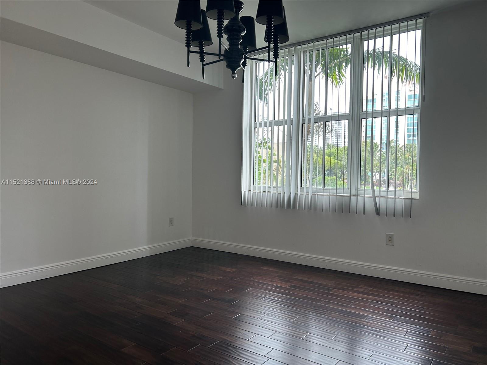 3340 NE 190th St 205, Aventura, Florida 33180, 3 Bedrooms Bedrooms, ,3 BathroomsBathrooms,Residentiallease,For Rent,3340 NE 190th St 205,A11521388