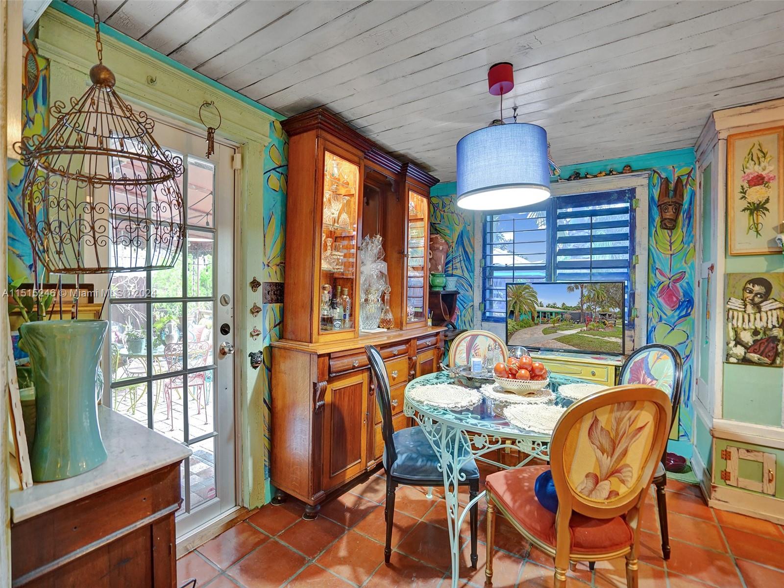 3422 Cleveland St, Hollywood, Florida 33021, 5 Bedrooms Bedrooms, ,2 BathroomsBathrooms,Residential,For Sale,3422 Cleveland St,A11515246