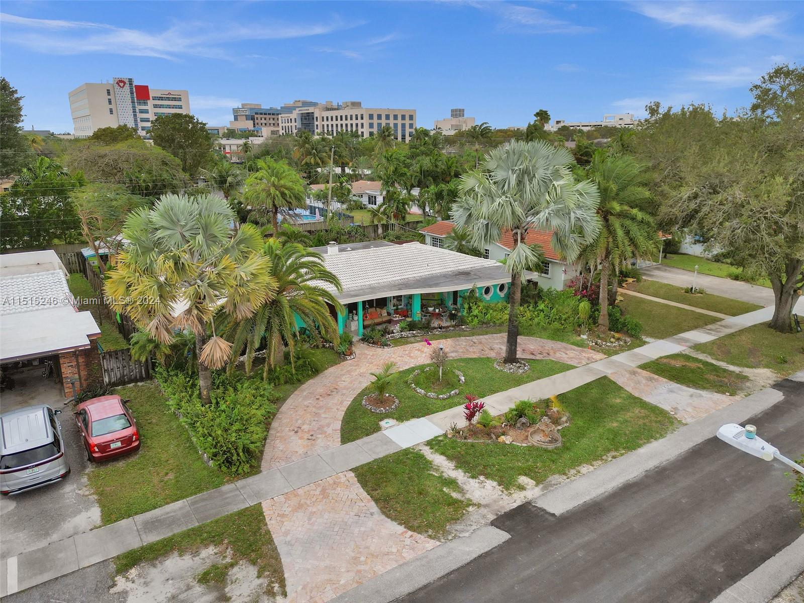 3422 Cleveland St, Hollywood, Florida 33021, 5 Bedrooms Bedrooms, ,2 BathroomsBathrooms,Residential,For Sale,3422 Cleveland St,A11515246